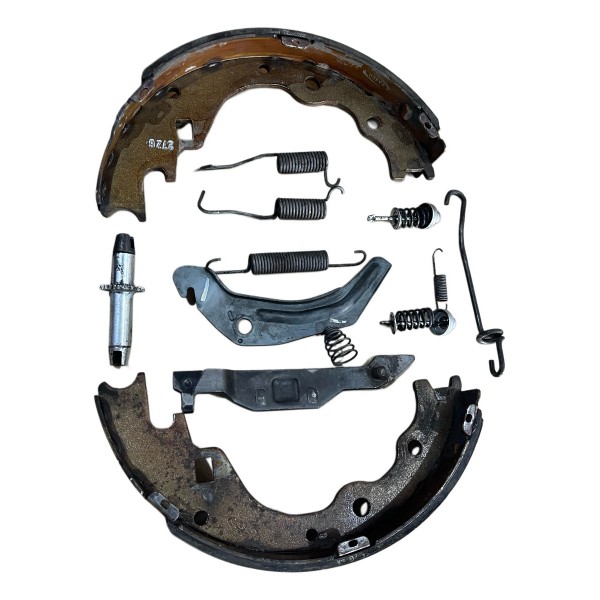 Sapata Lona De Freio Traseira Esquerda Hr 2.5 2012 A 2020