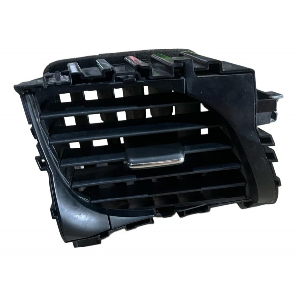 Difusor De Ar  Lateral Esquerdo Hilux 2016 2017 2018 A 2022