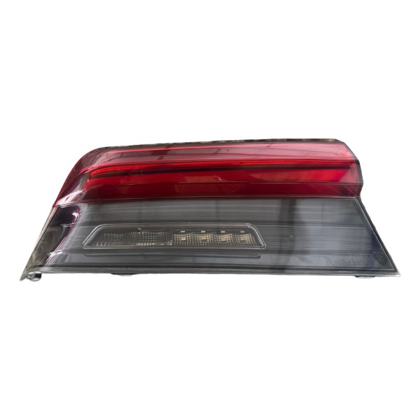 Lanterna Tampa Traseira Bmw 320i 330i L.e  19 A 2022