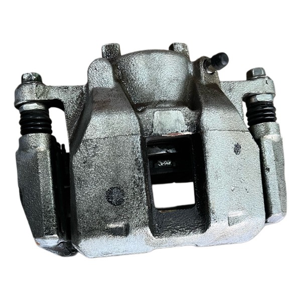 Pinça De Freio Dianteira Esquerda Eclipse Cross 2020 A 2023