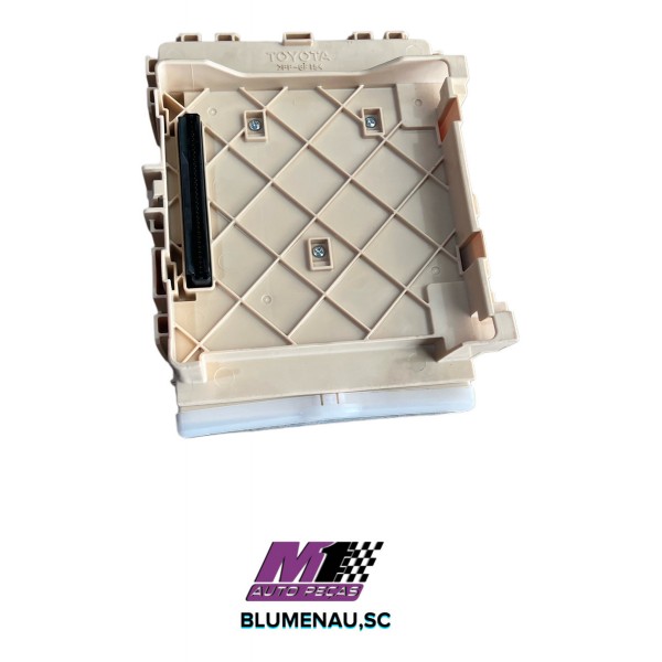 Caixa De Fusíveis Corolla 2.0 A/t 2015 2016 2017 2018 2019