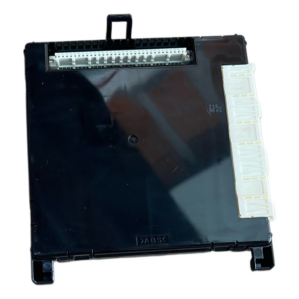 Módulo  Caixa De Fusíveis Corolla 2.0 A/t 2015 2016 A 2019