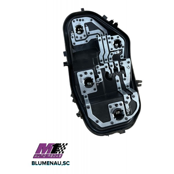 Circuito Soquete Lanterna Traseira Direita Mobi 2017!a 2023